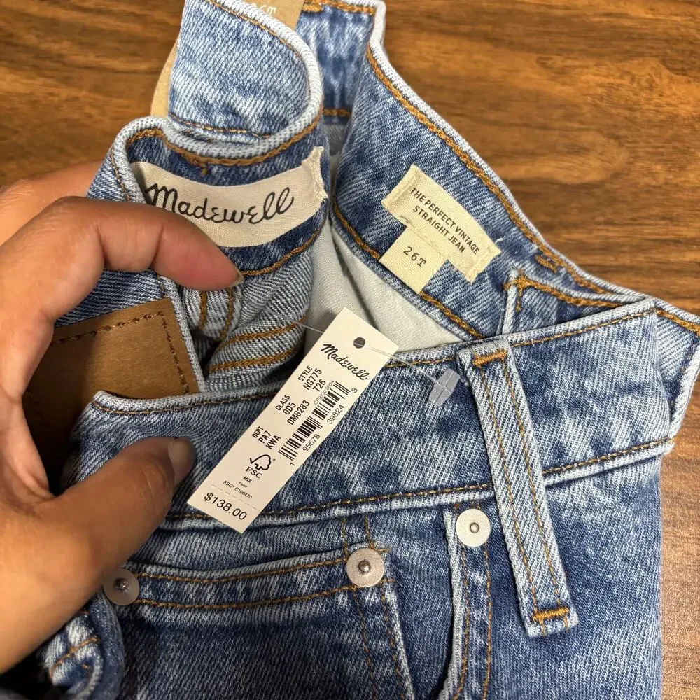 Madewell The Tall Perfect Vintage Straight Jean Sz 26T Kingsbury Wash Knee-Rip